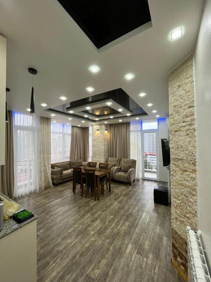 Apartament Delux Sea View Батуми Екстериор снимка