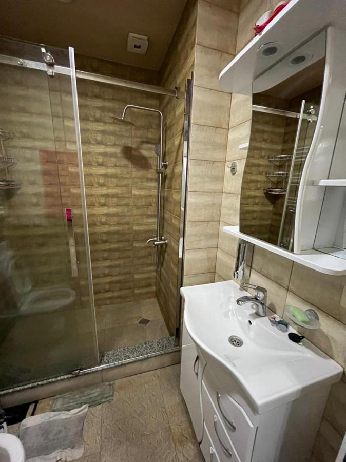 Apartament Delux Sea View Батуми Екстериор снимка