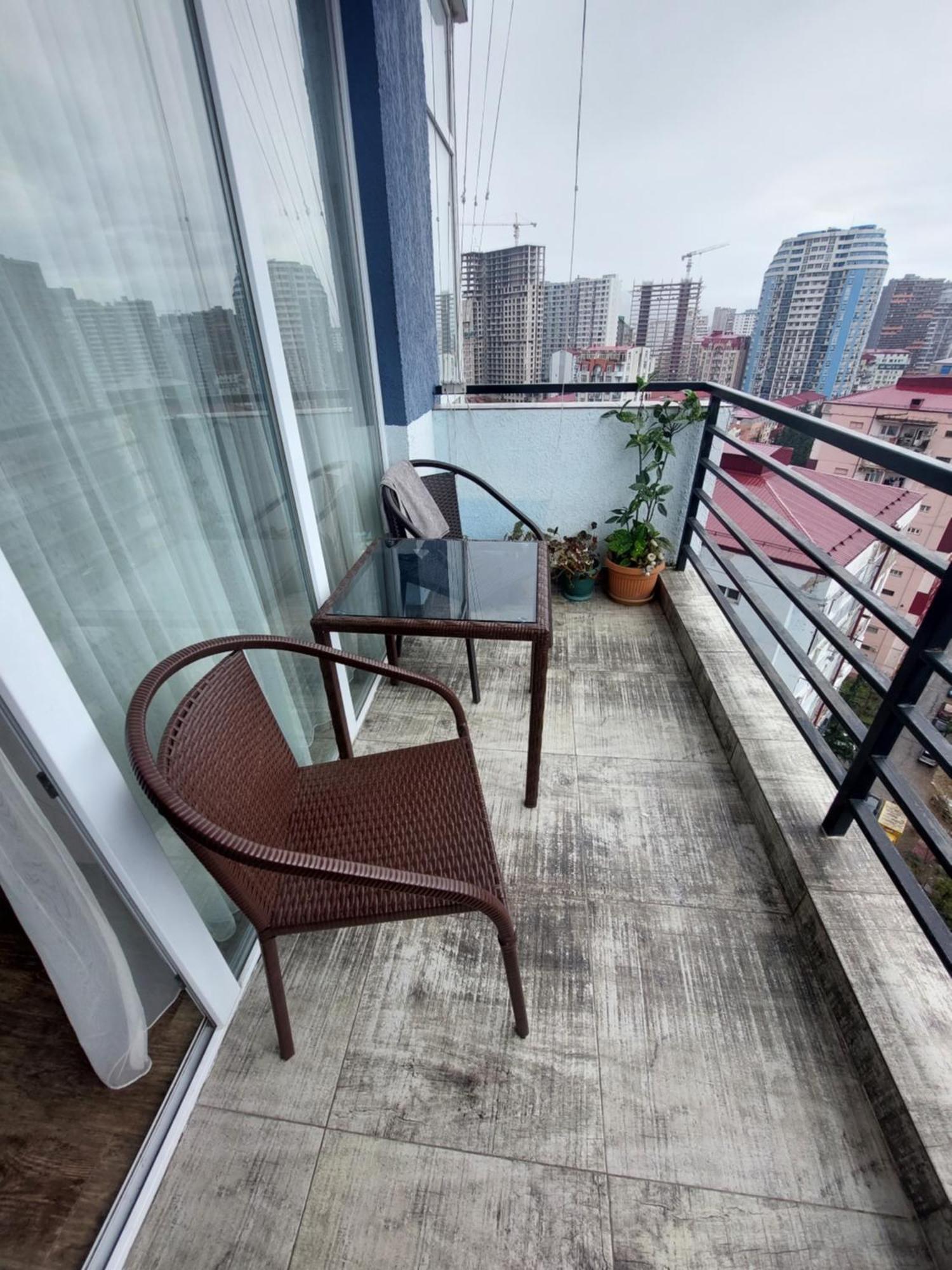 Apartament Delux Sea View Батуми Стая снимка