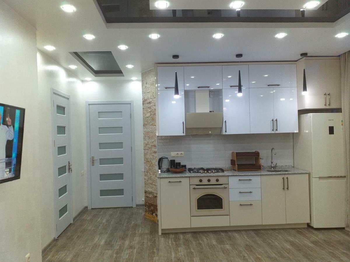 Apartament Delux Sea View Батуми Екстериор снимка